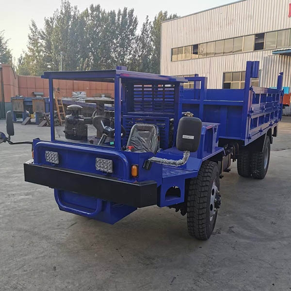 3噸礦用自卸車
